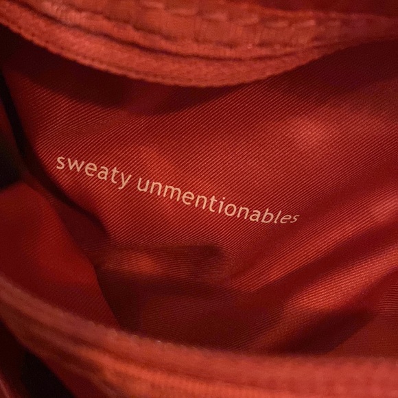 Lululemon Rare Lace Gym Bag - Picture 10 of 14